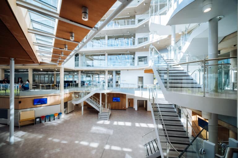 School of Management, University of Bath Bouygues UK